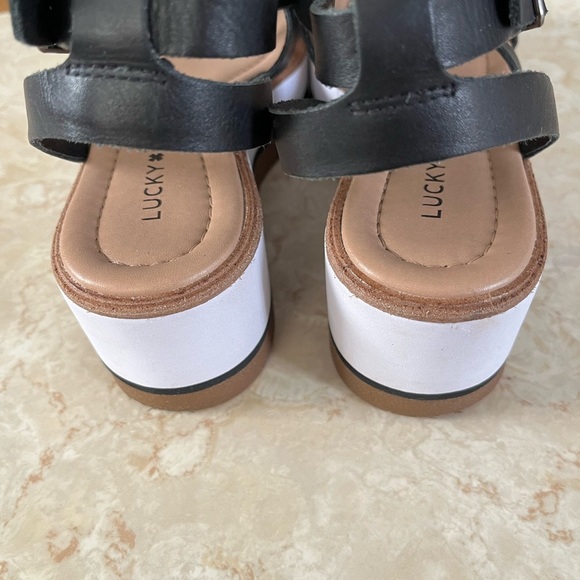 Lucky Brand Black Platform Sandals with Leather Straps‎ - Picture 3 of 9